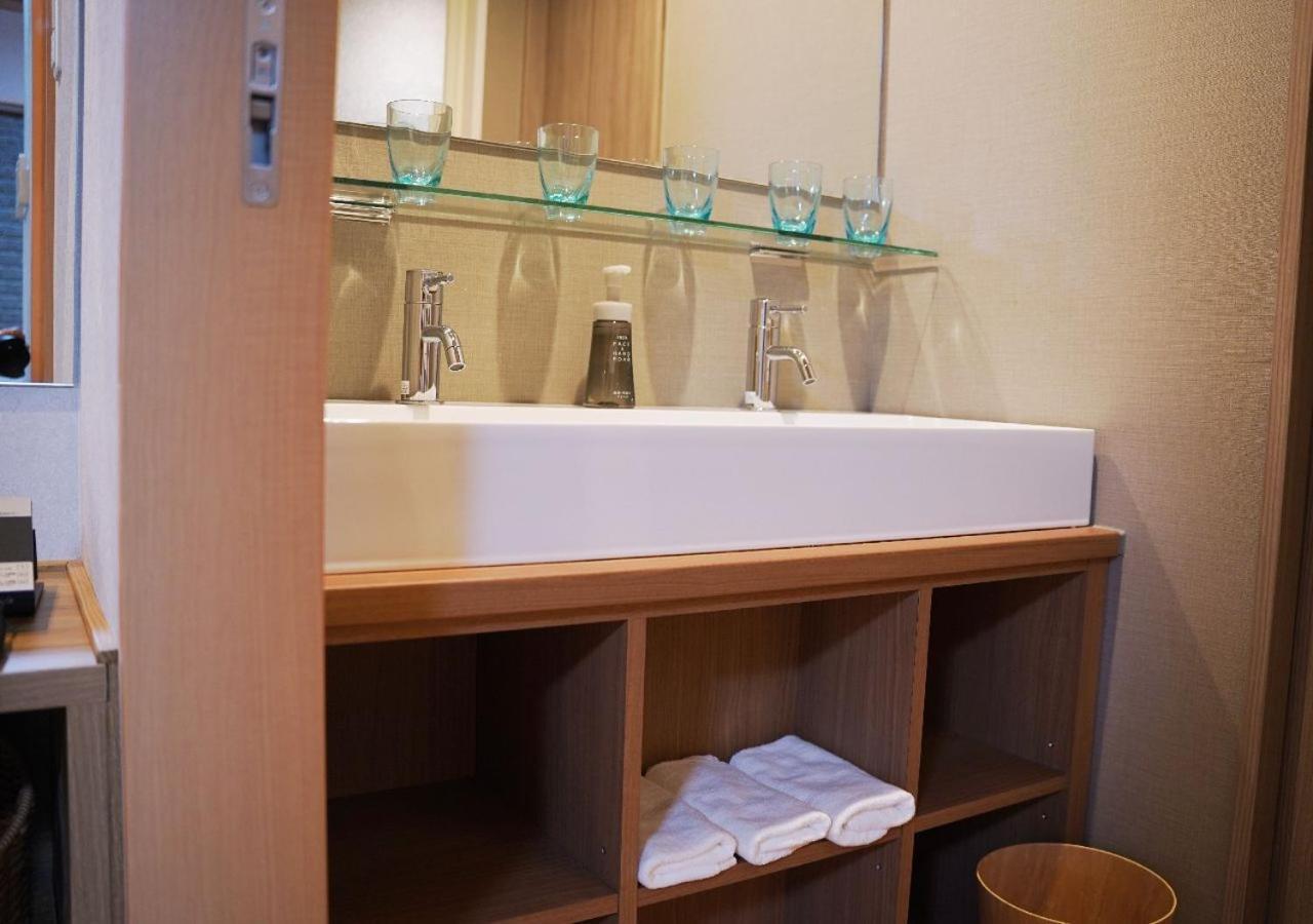 ウェリナホテルプレミア心斎橋 3*